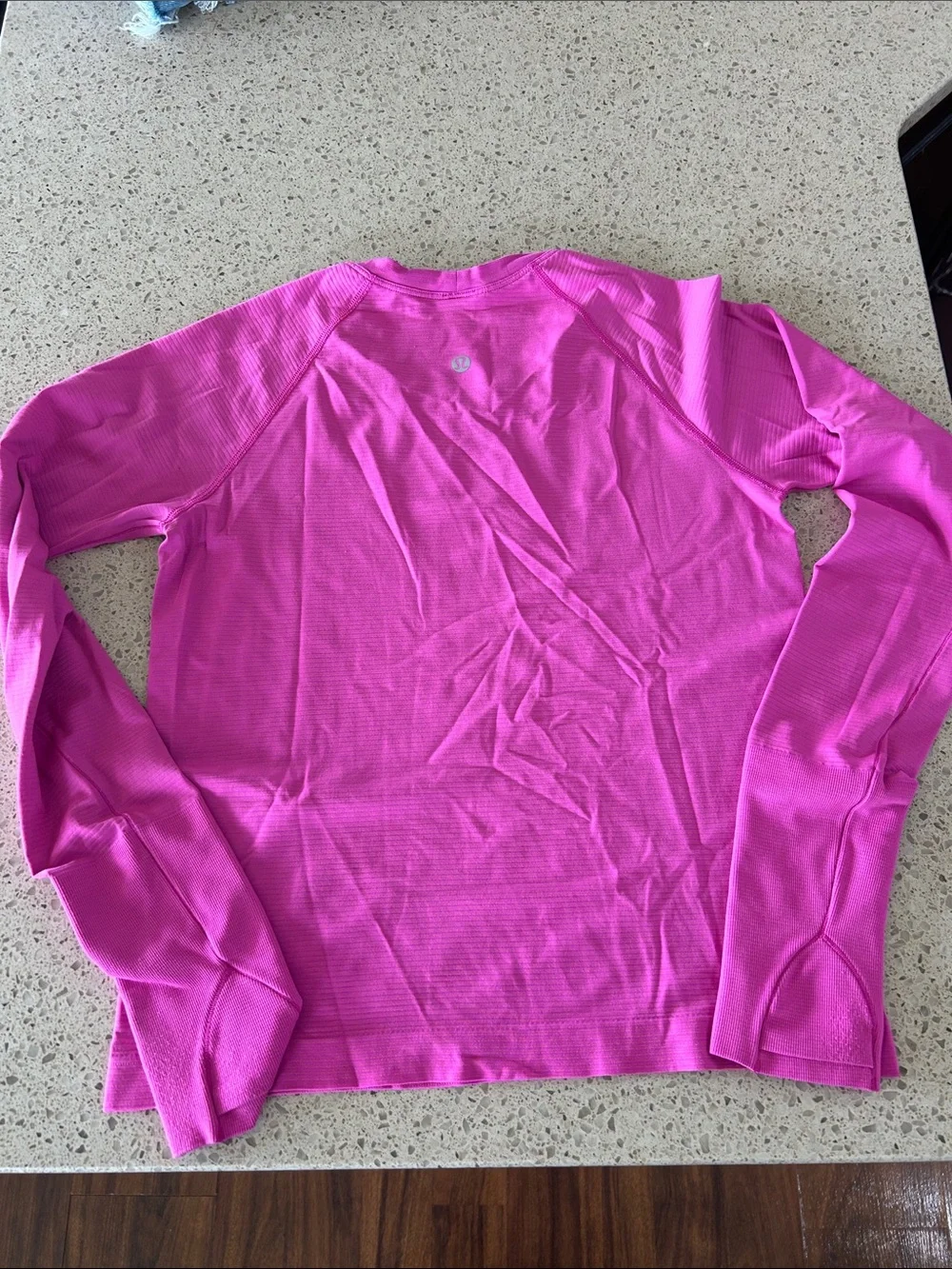 lululemon athletica Bright Pink Long Sleeve Crew Top - Picture 3 of 4